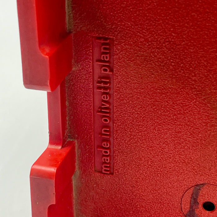 Olivetti Valentine rossa macchina scrivere design E. Sottsass 1969