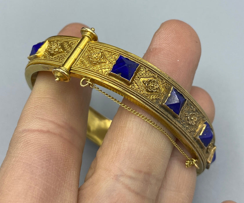 Bracciale oro microgranulazione e lapislazzuli attr. Castellani Roma inizio XIX sec