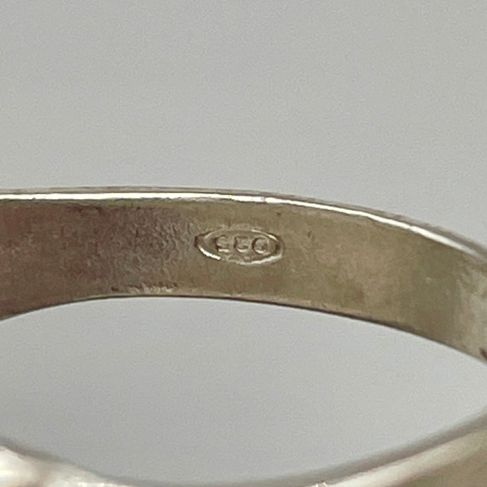 Anello sigillo rettangolare con decori in argento 925 anno 2020 ca