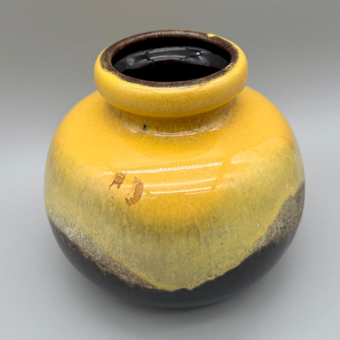 Vaso West Germany giallo e marrone design 1980 ca