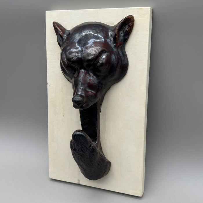 Appendiabiti zoomorfo testa di cane ceramica a lustro Italia 1900 ca