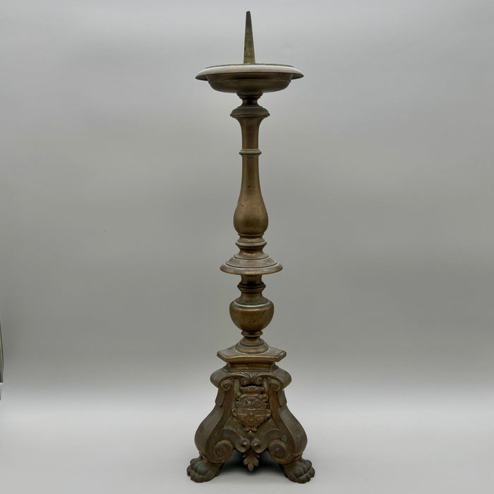 Candeliere da altare in bronzo stemma Piccolomini Siena XIX sec.
