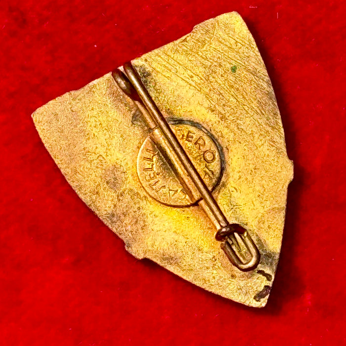 Distintivo smaltato scudo 57° Congresso CAI Lecco A.F. XVI 1937