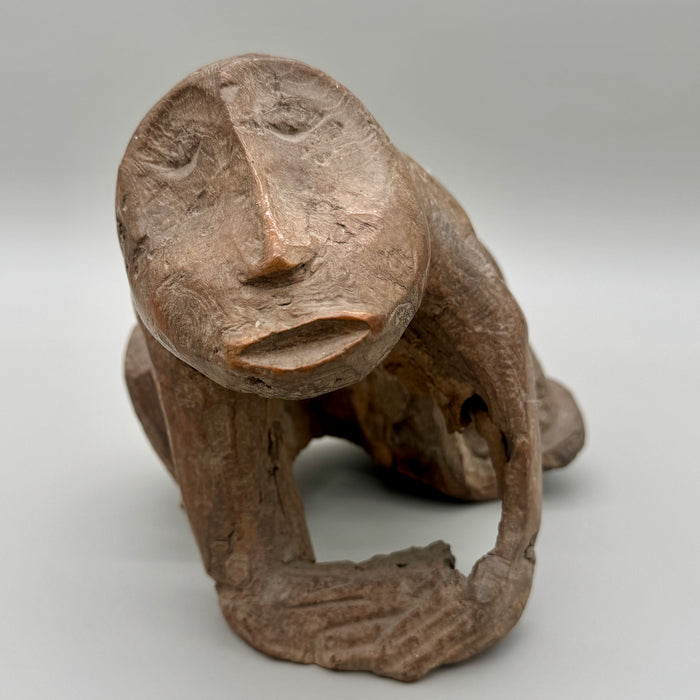 Scultura scimmia in legno teak Asia Indonesia XX sec.