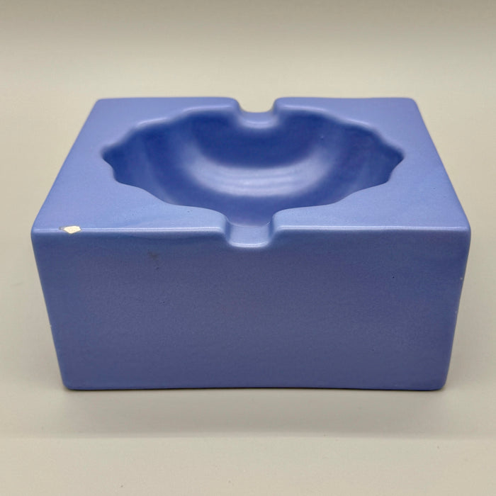 Posacenere Yantra YP/1 ceramica smaltata azzurra Poltronova 1969
