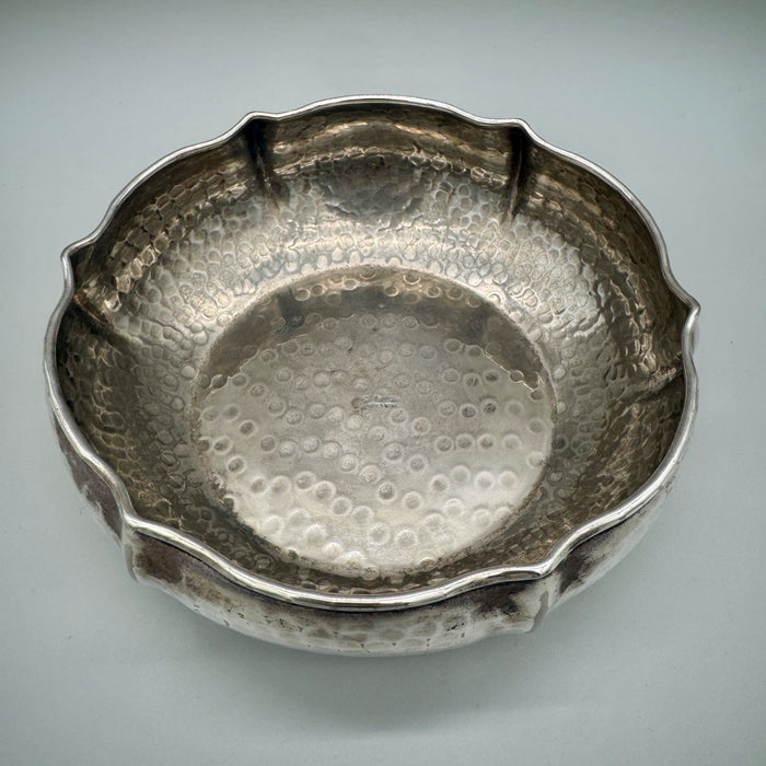 Ciotola Cassetti Firenze placcata argento martellata a mano 1990 ca