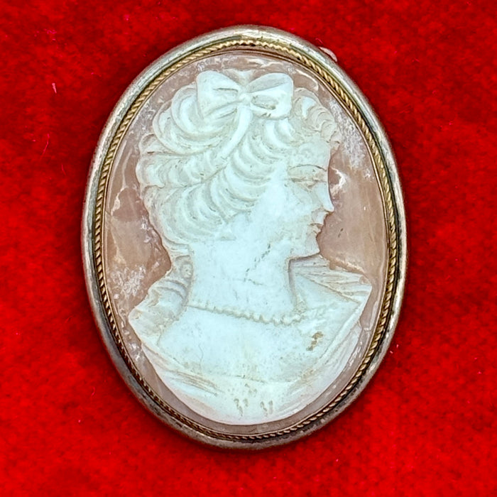 Cammeo figura femminile con montatura argento Italia 1920 ca