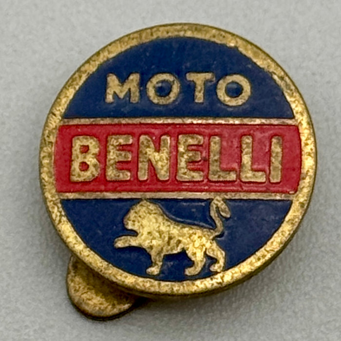 Distintivo smaltato Moto Benelli Italia 1960 ca