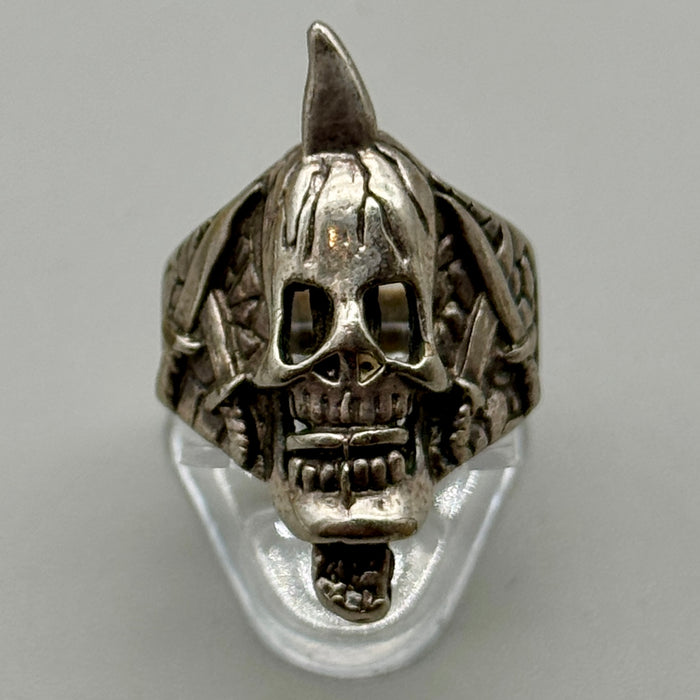 Anello argentato teschio e pugnali Italia 1984