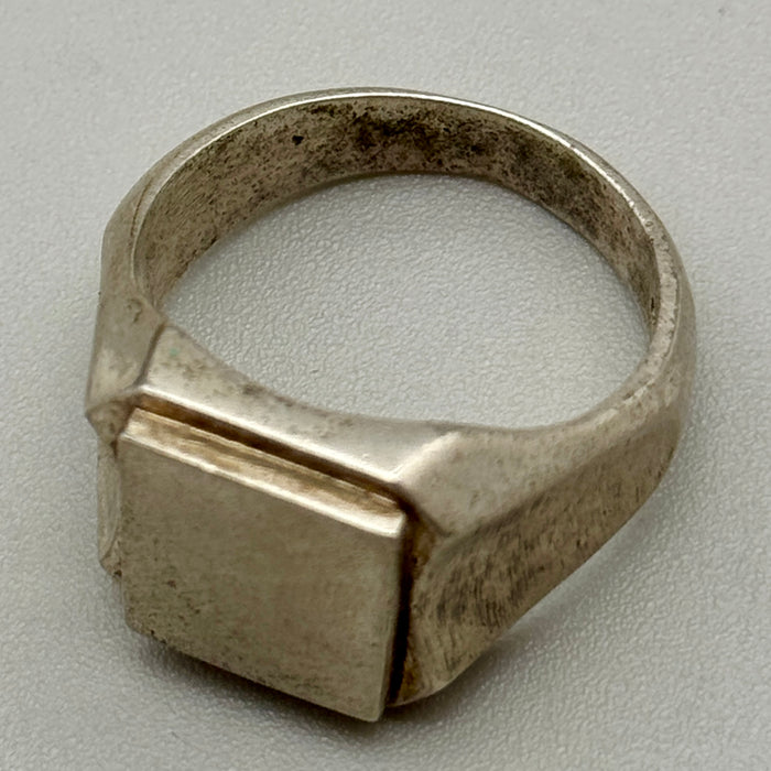Anello sigillo quadrato argento 800 1950 ca