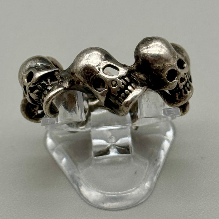 Anello argentato teschi obliqui sulla circonferenza Italia 1980 ca
