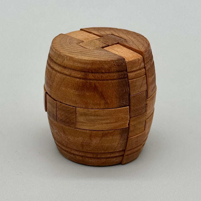 Rompicapo gioco logica in legno "Barile" 1980 ca