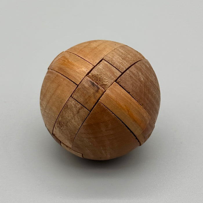 Rompicapo gioco logica in legno "Sfera" 1980 ca