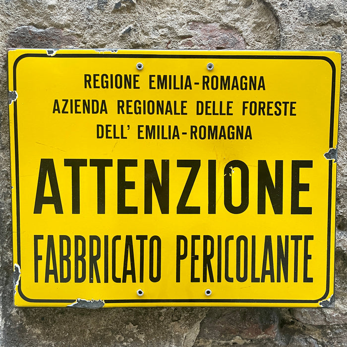 Insegna smaltata "Attenzione Fabbricato Pericolante" Emilia Romagna 1980 ca