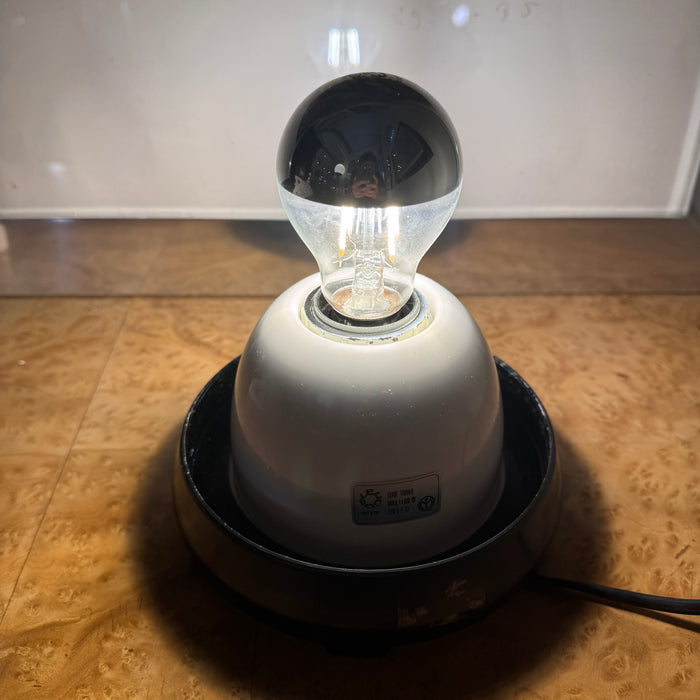 Lampada Ebe 34 Leucos da tavolo design Giusto Toso 1970 ca