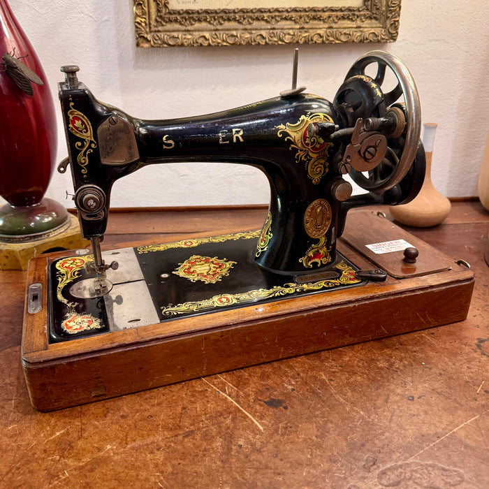 Singer macchina da cucire a manovella seriale F779619 funzionante con base 1910