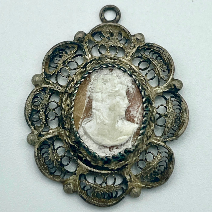 Pendente filigrana e cammeo Italia 1900 ca
