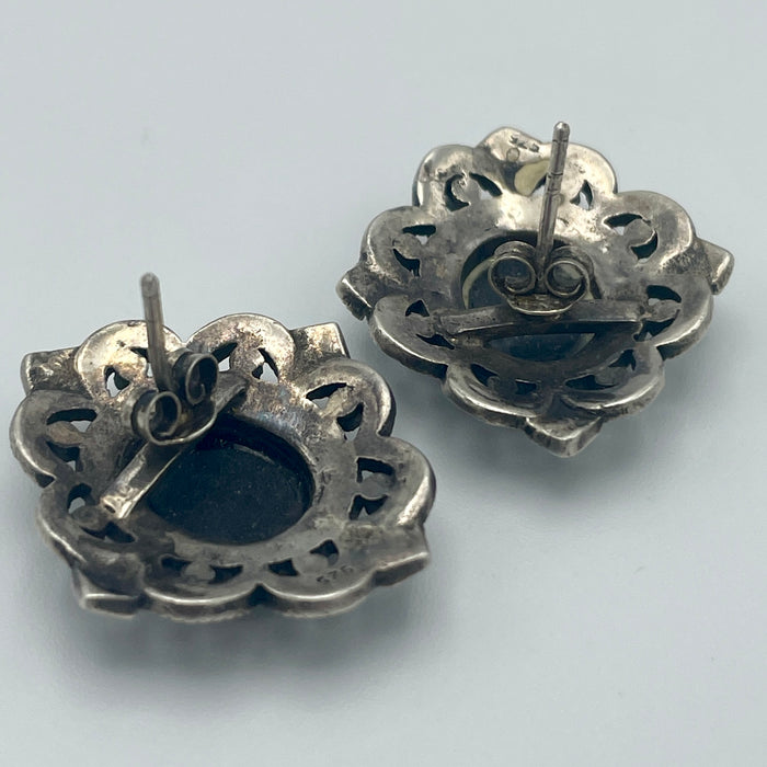 Orecchini floreali argento e onice Italia 1950 ca