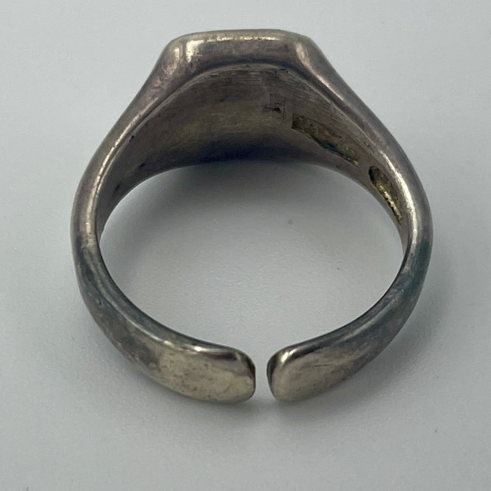 Anello design pietra bianca UnoAerre argento 925 Arezzo 1970 ca