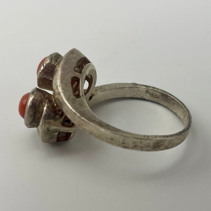 Anello contrariè corallo argento 925 Italia 1970 ca
