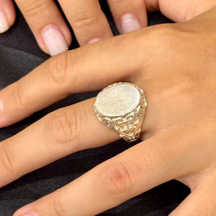 Anello sigillo ovale con decori in argento 925 anno 2020 ca