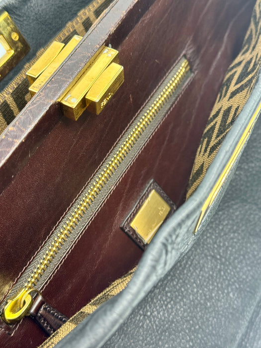 Borsa Fendi Peekaboo pelle nera bufalo 2010