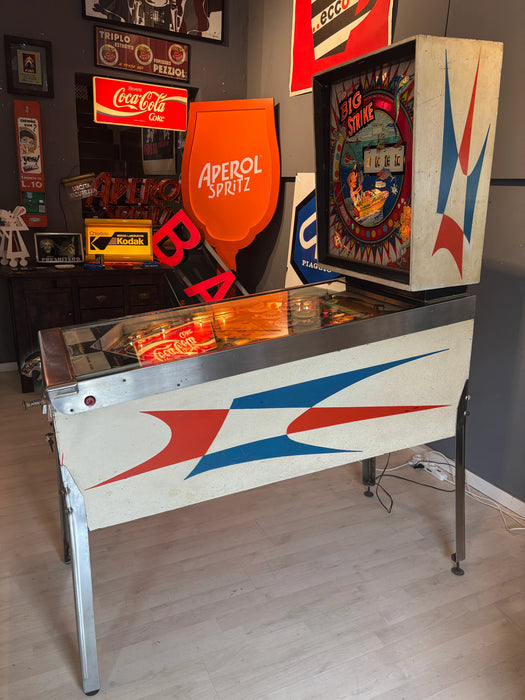 Flipper "Big Strike" produttore Williams USA 1963