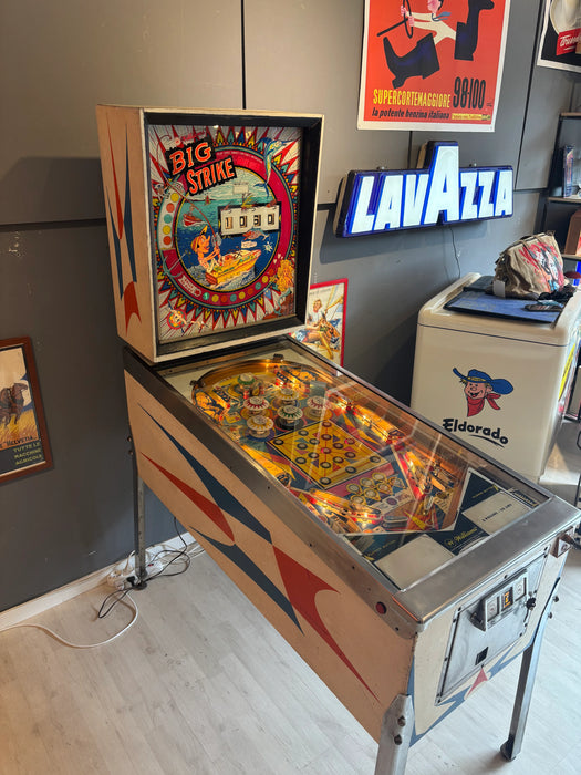 Flipper "Big Strike" produttore Williams USA 1963
