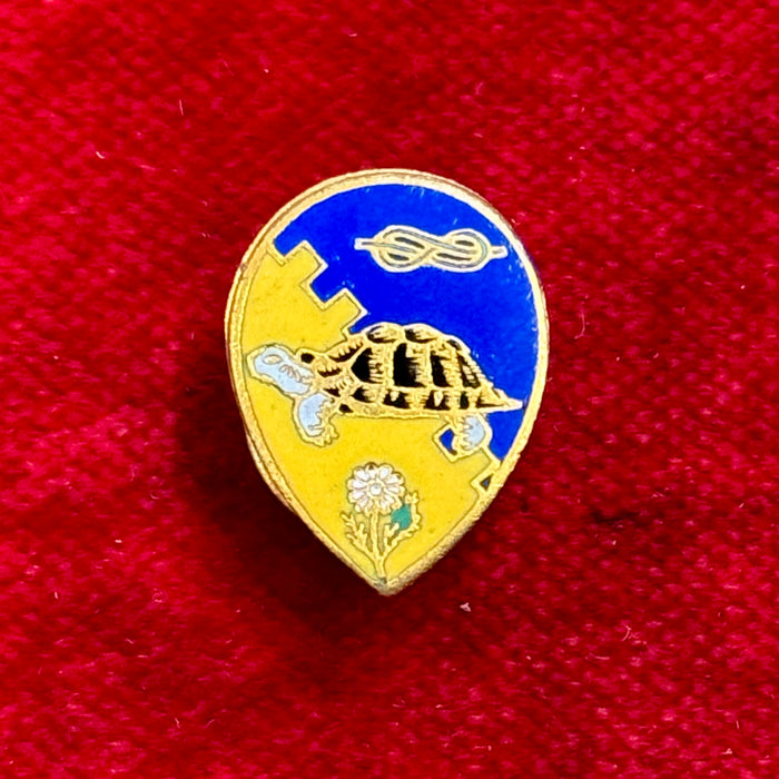 Distintivo Contrada della Tartuca Palio Siena ordinario smaltato 1960