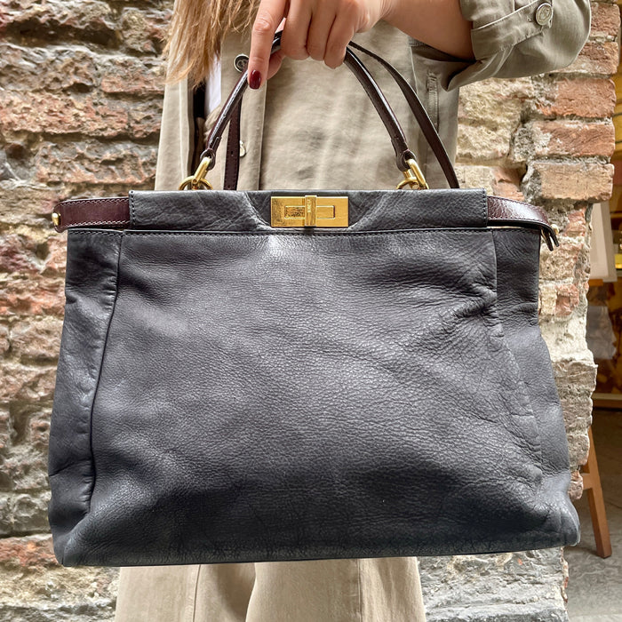 Borsa Fendi Peekaboo pelle nera bufalo 2010