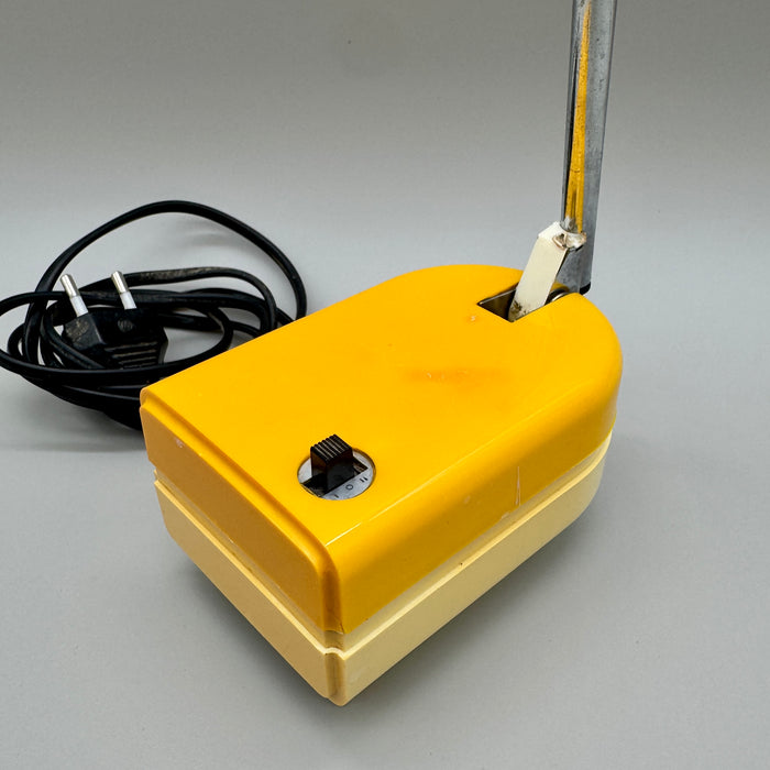 Lampada Eichhoff Fagerhults telescopica da tavolo vintage design giallo 1970 ca