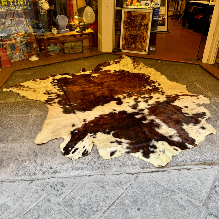 Tappeto in pelle bovina effetto cavallino vintage Italia 1990 ca