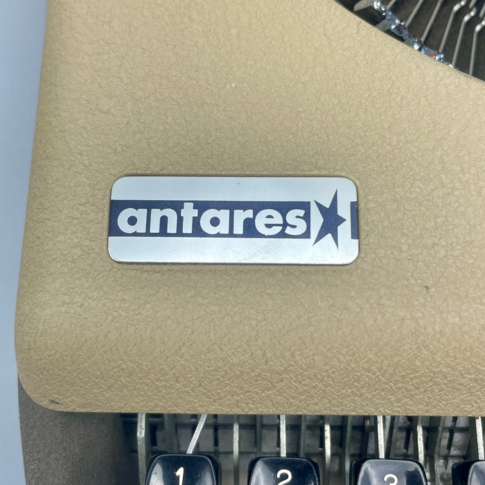 Antares P59 funzionante macchina scrivere con custodia rigida colore sabbia 1960 ca