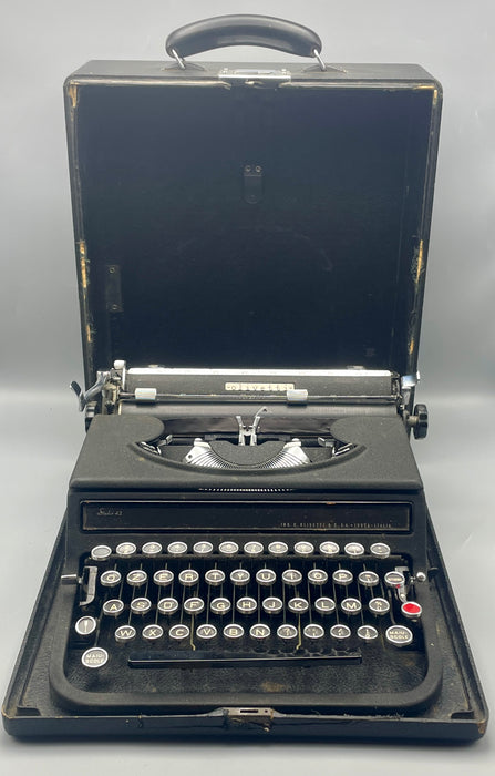 Olivetti Studio 42 funzionante macchina scrivere con custodia rigida colore nero 1930 ca