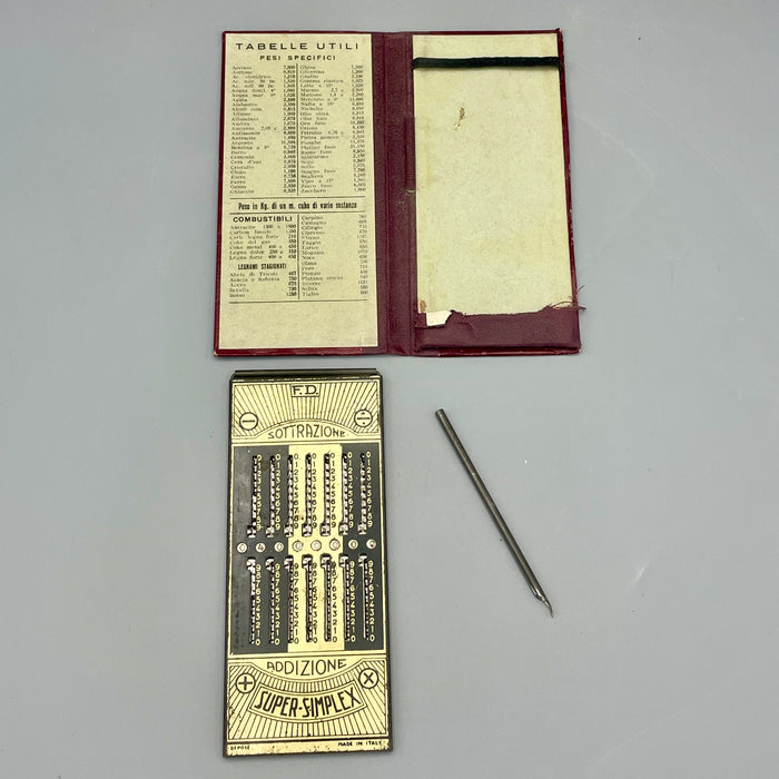 Super Simplex calcolatrice portatile meccanica con pennino e custodia 1940 ca