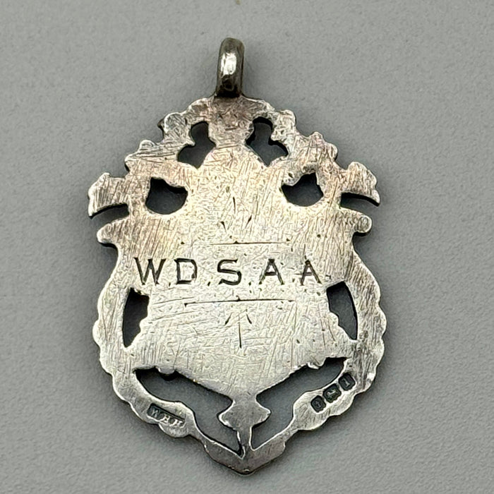 Medaglia da orologio argento sterling Watch Fob C.H. iniziali 1920 ca