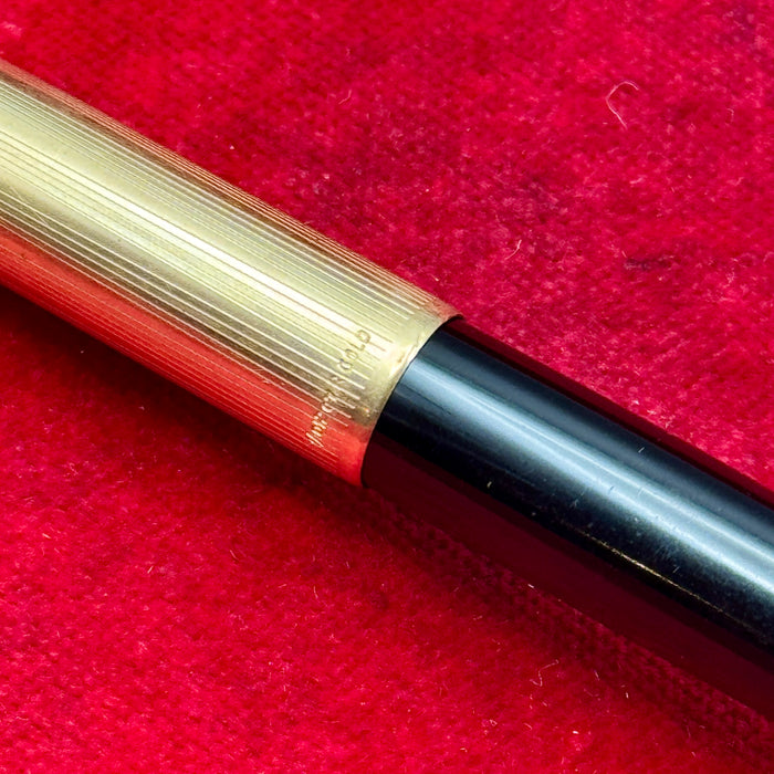 Parker 51 penna stilografica cappuccio oro UK 1970 ca