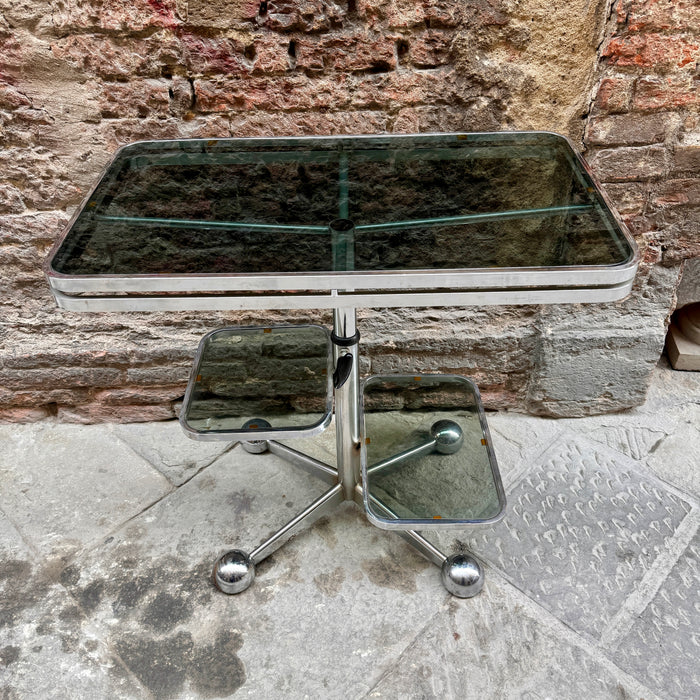 Tavolino Allegri Parma design acciaio vetro tre piani 1970 ca
