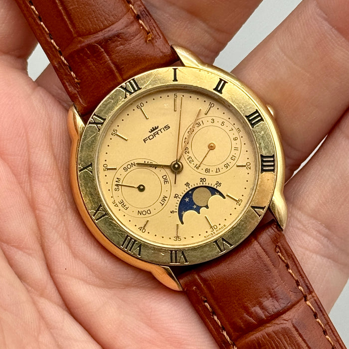 Fortis Daydate Moonphase orologio quarzo placcato oro 34mm Swiss 1990 ca