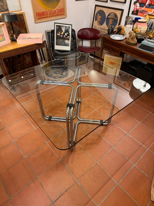 Tavolo quadrato acciaio e vetro design Italia 1970 ca