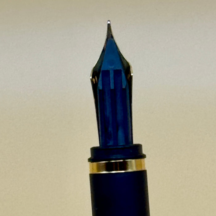 Montblanc Noblesse bordeaux penna stilografica pennino EF oro 750 con scatola Germania 2010 ca