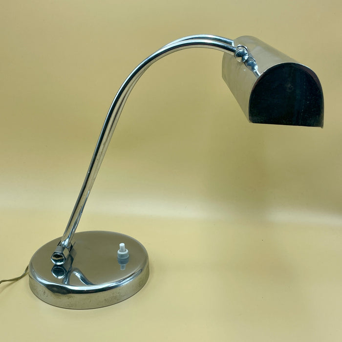 Lampada ministeriale cromata da scrivania design nord Europa 1960 ca