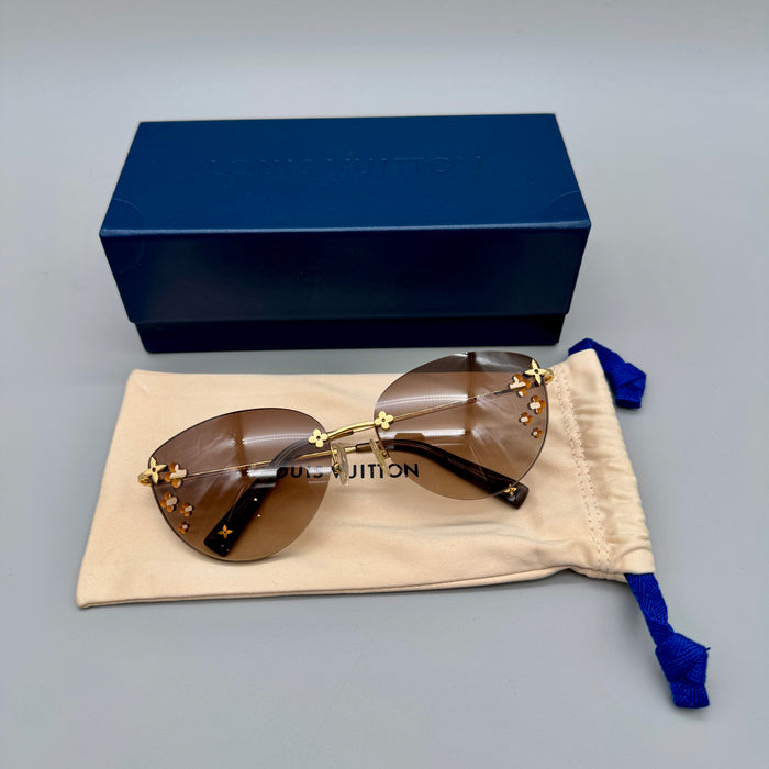 Louis Vuitton Desmayo Cat Eye occhiali da sole donna con custodia Z0051U anno 2020 ca