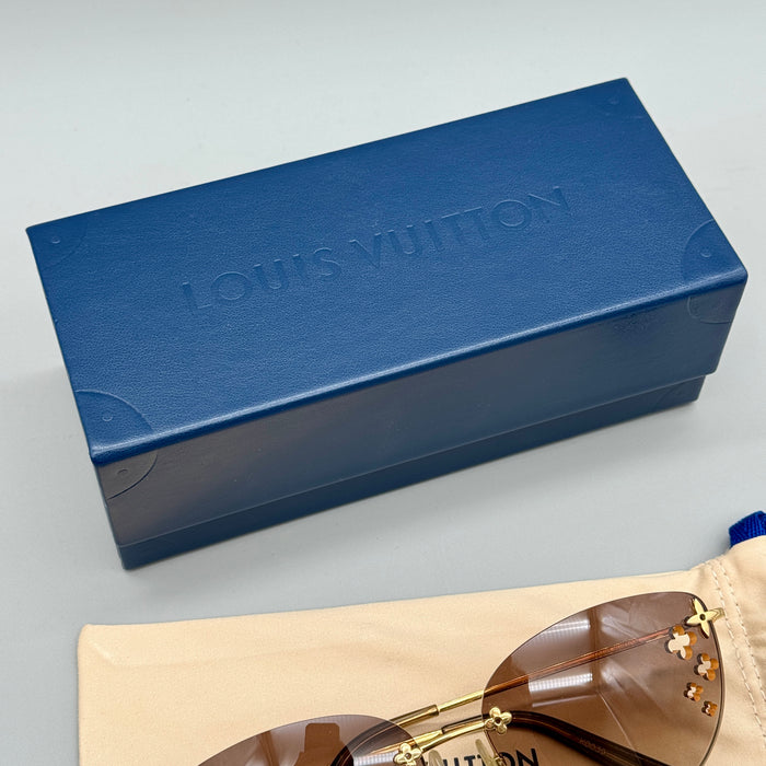 Louis Vuitton Desmayo Cat Eye occhiali da sole donna con custodia Z0051U anno 2020 ca
