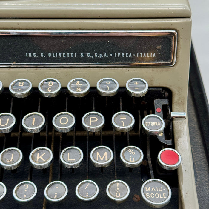 Olivetti Studio 42 macchina scrivere color sabbia con custodia 1930 ca