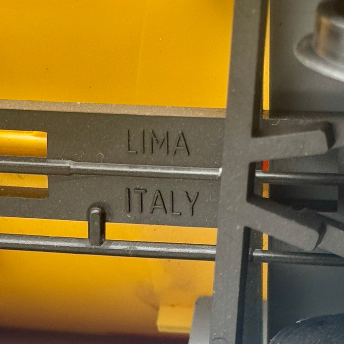 Lima carrozza cisterna Shell Gril modellino scala 0 Italia 1980 ca