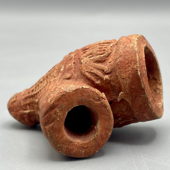 Fornello di pipa in terracotta con stemma di Milano XIX sec.