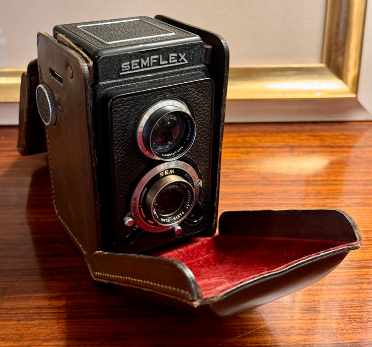 Macchina fotografica Semflex TLR 120 pellicola f4.5 obiettivo 75mm Francia 1950 ca