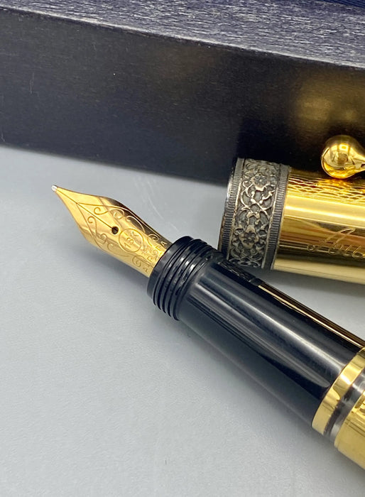Penna Aurora stilografica oro 75 anniversario numerata con scatola 1994
