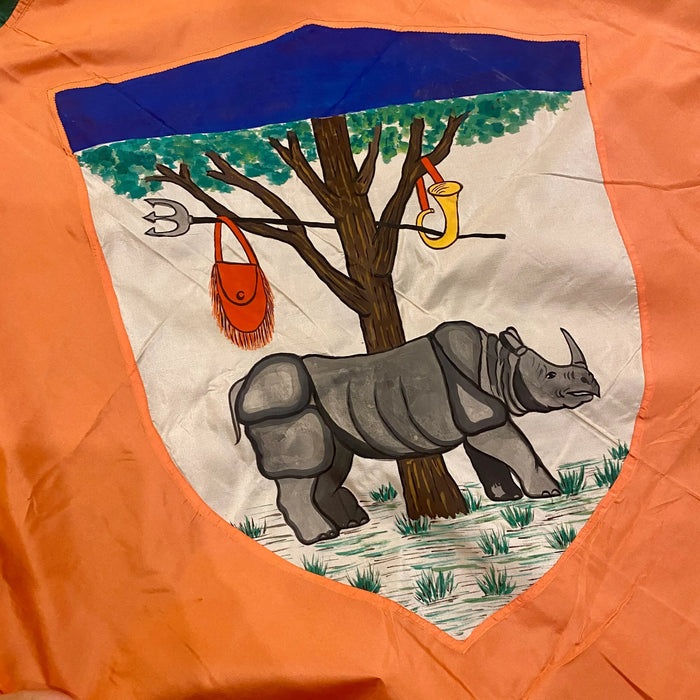 Bandiera in seta Contrada della Selva stemma dipinto Siena 1960 ca